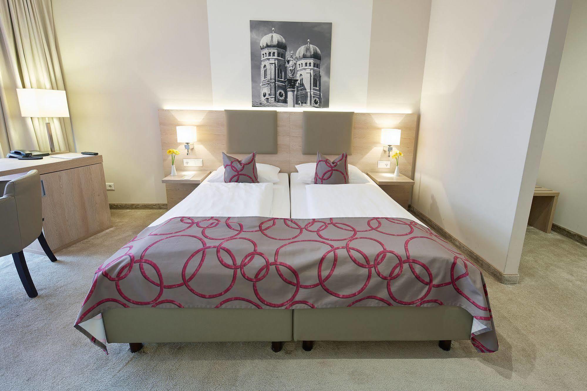 Ghotel Hotel & Living Muenchen-City Экстерьер фото